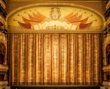 Vladimir Cherniy. The woven curtain “Russia” designed by Cherniy with the main valance designed by Kravtsov and Pikalova. 2011